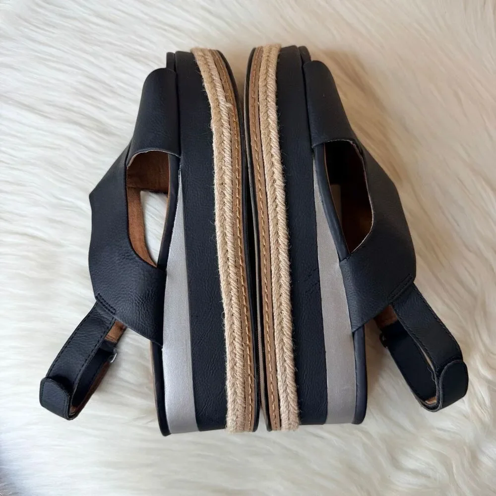Naturalizer Baya Wedge Sandal Strappy Buckle Black Brown Size 8.5